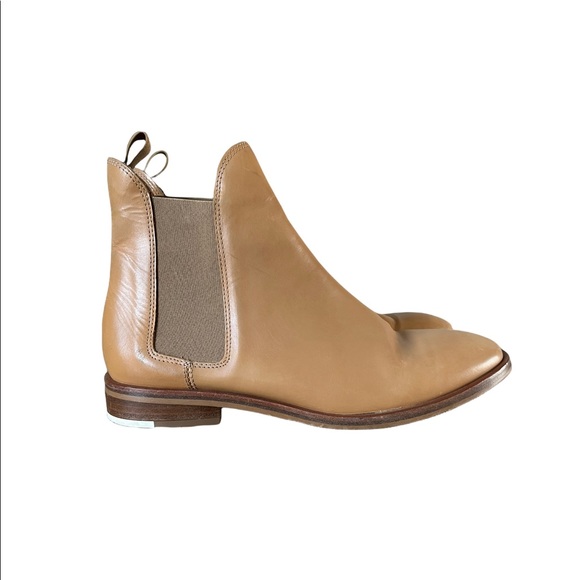 Everlane Shoes - Everlane Modern Leather Tan Chelsea Ankle Boot Size 8.5